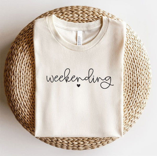 The Weekending Graphic Tee - The Queens Hanger Boutique